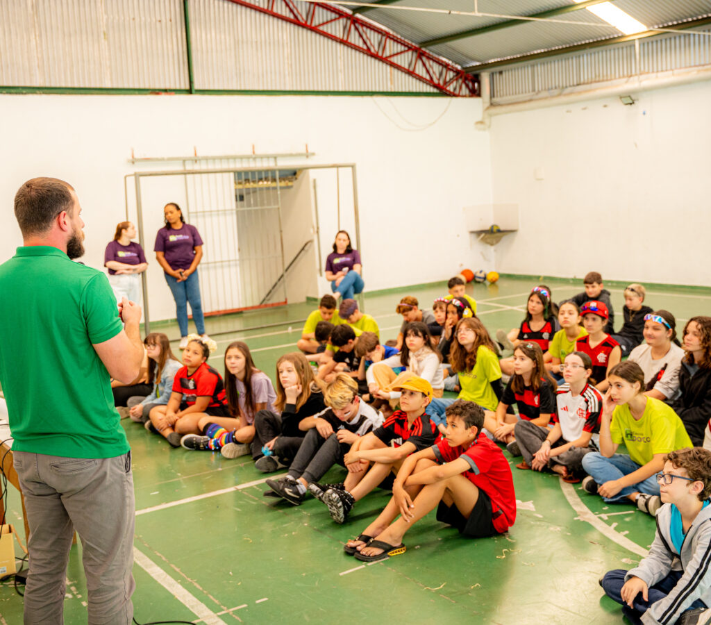 Projeto “Primavera Ipê” inicia suas ações de educação ambiental em Domingos Martins