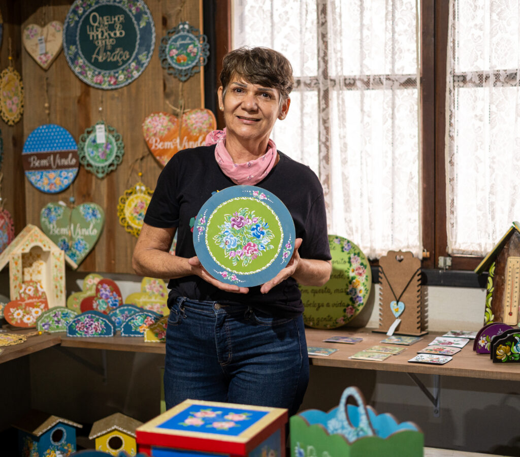 Pintura Bauer: A Herança Alemã que Decora e Aquece os Lares de Domingos Martins