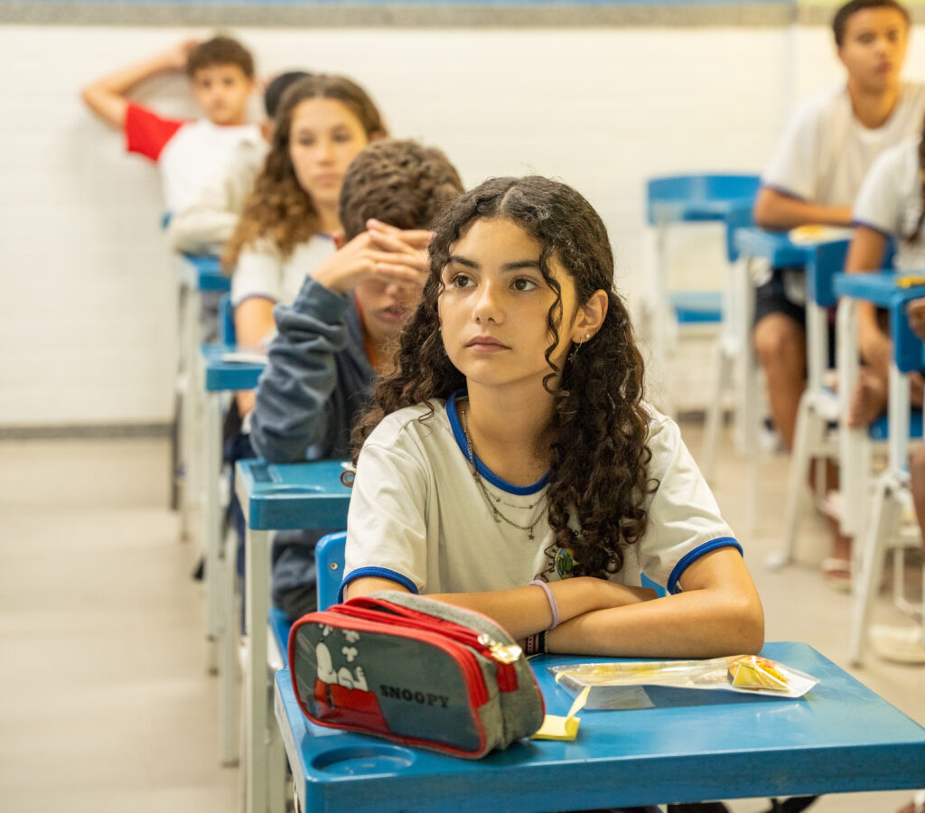 O Portal dos Ipês e a Escola Teófilo Paulino – Projeto Primavera Ipê